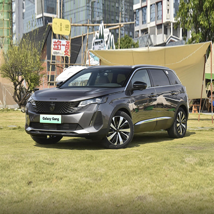 PEUGEOT 5008 Midsize SUV 1.8L Displacement Gas Vehicles